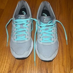 ASICS Amplifoam everyday comfort sneakers